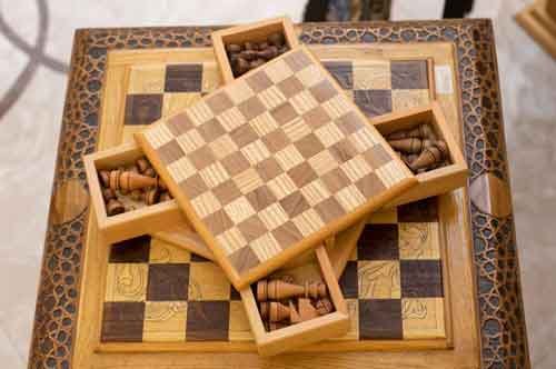 wooden-chess